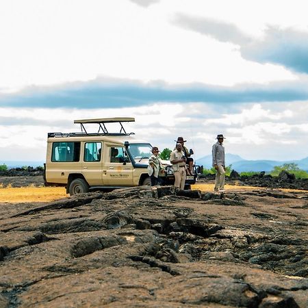 Kilaguni Serena Safari Lodge Tsavo Экстерьер фото