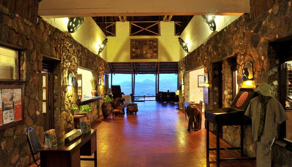 Kilaguni Serena Safari Lodge Tsavo Интерьер фото