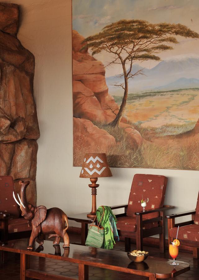 Kilaguni Serena Safari Lodge Tsavo Экстерьер фото